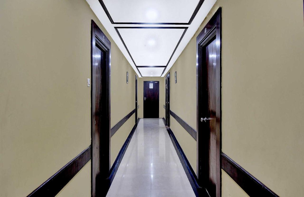 Townhouse The Grand Plaza Hotel ไฮเดอราบัด ภายนอก รูปภาพ